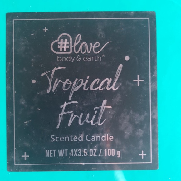 Brand new/ unopened box with scented candle by Body & Earth - Picture 2 of 4